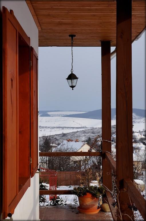 Ferienwohnung Kalaris Vendeghaz Hollókő Exterior foto